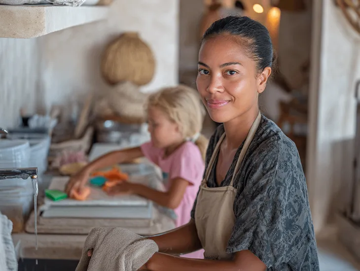 Avoiding Bali Belly at Home 2026 – kitchen routines, surface cleaning and utensil hygiene checks