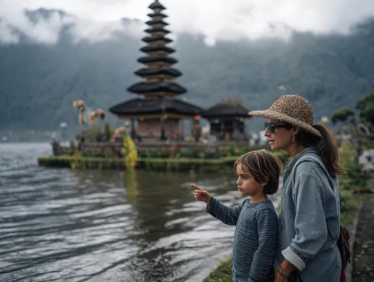 Visiting Ulun Danu Bratan Temple in Bali 2026 – who should go, best times and kid friendly planning