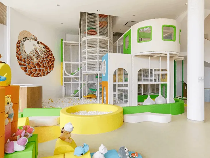 Family-Friendly Amenities at Pangolin Kids Club 2026 – Safe, supervised play, creative arts, and private living spaces for families