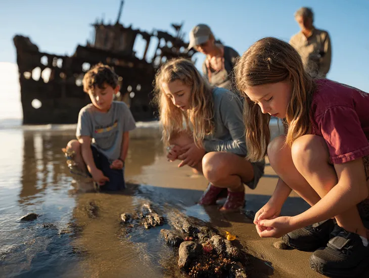 Family-Friendly Activities in Uluwatu 2026 – Sports fields, surf lessons, media rooms, and fitness amenities for all ages