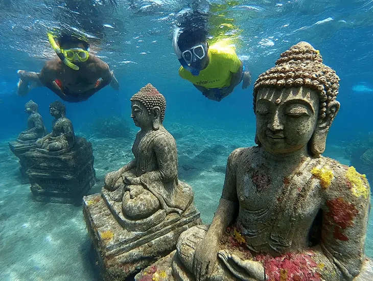 Hidden Gems in Bali 2026 – Submerged Buddha statues, marine life reefs, and snorkeling in Nusa Ceningan