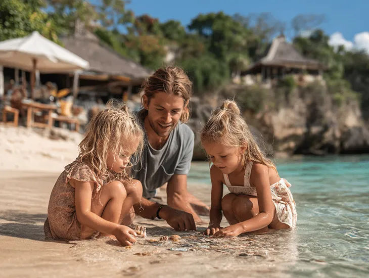 Amed Coastal Safety 2026 – Paved access roads, calm swimming bays, and professional guide standards for family snorkeling tours in East Bali.