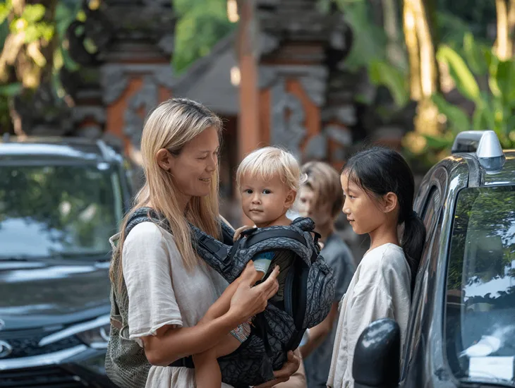 Monkey Forest in Ubud 2026 – Digital ticketing counters and staff assisting families with secure locker rentals.