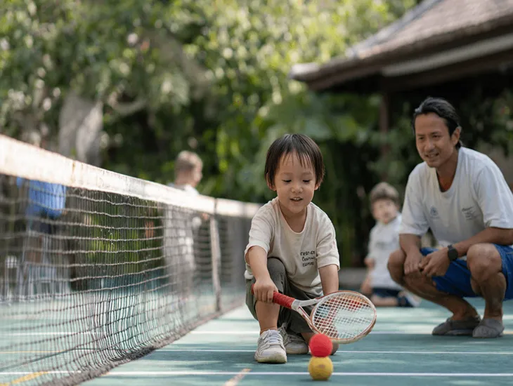 Kids Padel Pickleball in Bali 2026 – Educational junior clinics and court safety supervision for international families in Indonesia.