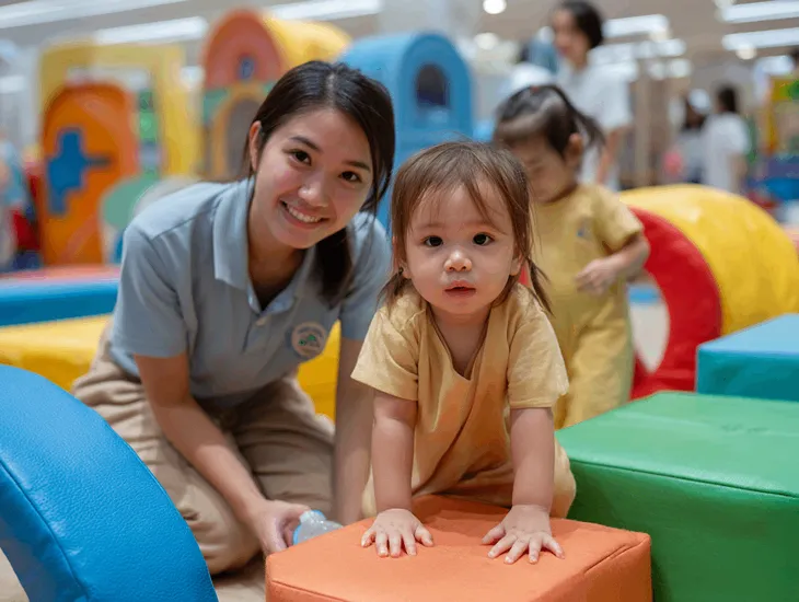 Playgrounds in Bali at Mookiland with giant bouncy castles, climbing zones, semi-indoor play, and family adventure