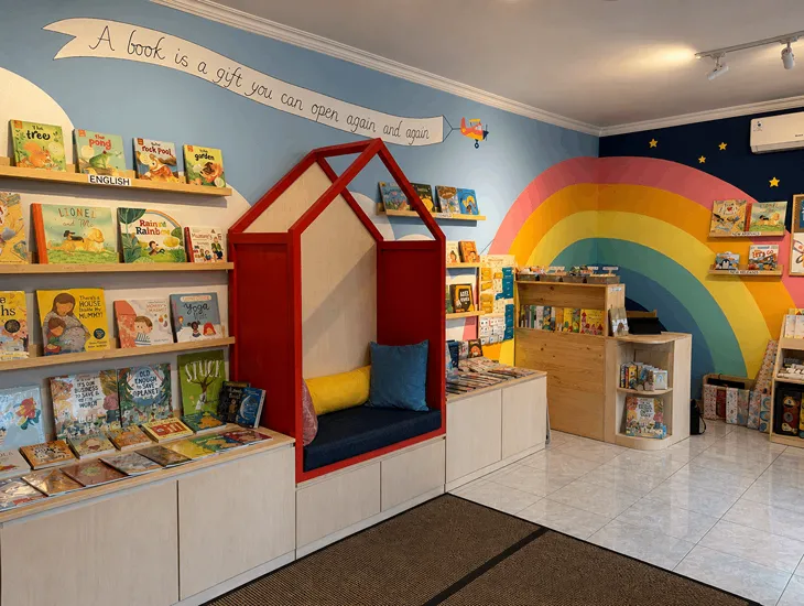 Complete Bookstores in Bali 2026 – si kecil children’s bookshop in bali, free children’s reading room, quiet family read‑aloud sessions, screen‑free afternoons for young kids