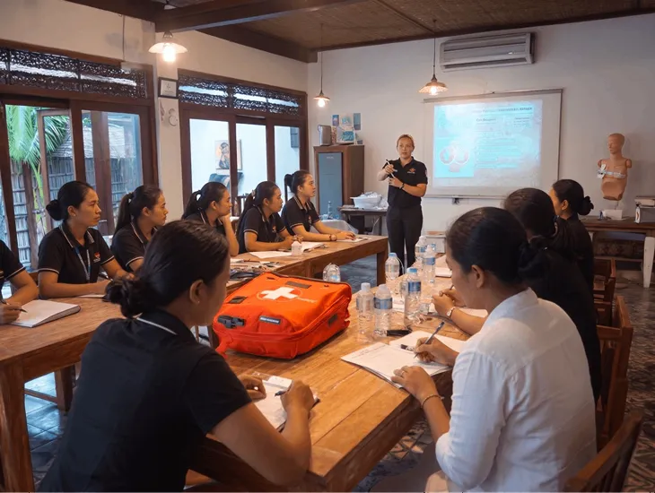 Babysitter support Bali 2026 – Police clearance checks, reference verification, and pediatric health and safety training for WNAs